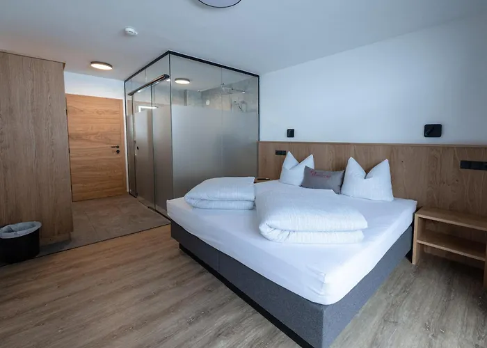 Steuxner 3* Нойштифт-им-Штубайталь