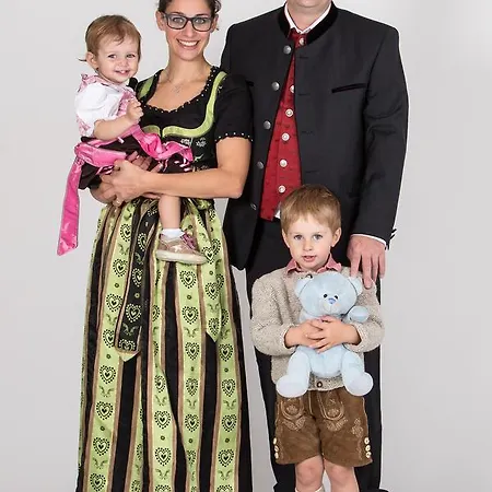 Готель Steuxner